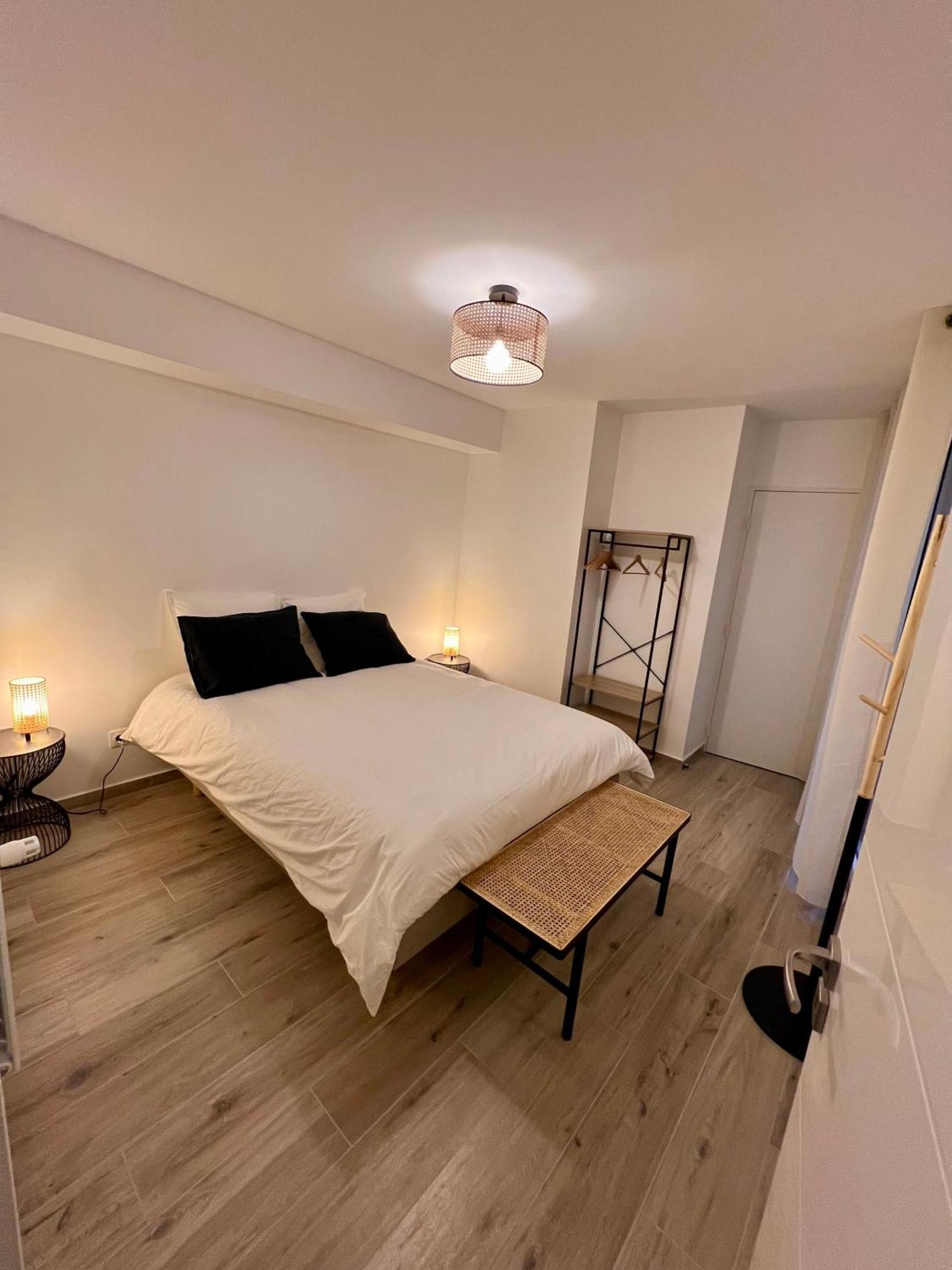 La Residence Alpha Viroflay 002 - 1 Chambre - 4 Pers Exteriör bild